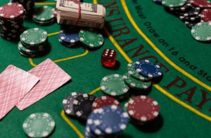 Antarmuka mobile poin123 menampilkan pengaturan notifikasi push dan preferensi bahasa